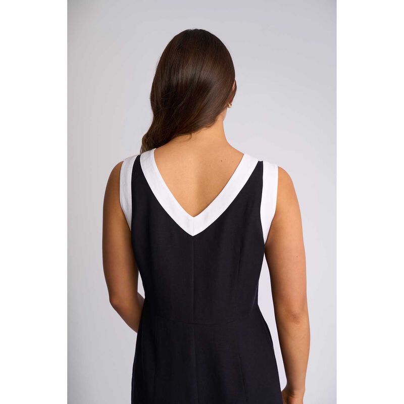 Vassalli Sleeveless Dress With Contrast Trim image number 2